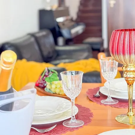 Casa Le Gemelle By Ca-sa Check *